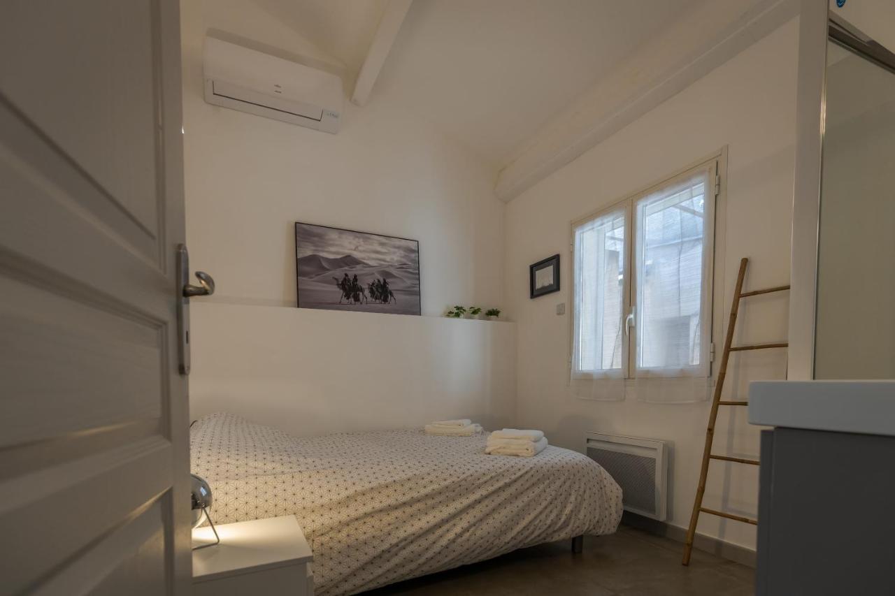 Appartement Terrasse Climatise Calme En Centre-Ville L'Isle-sur-la-Sorgue Kültér fotó